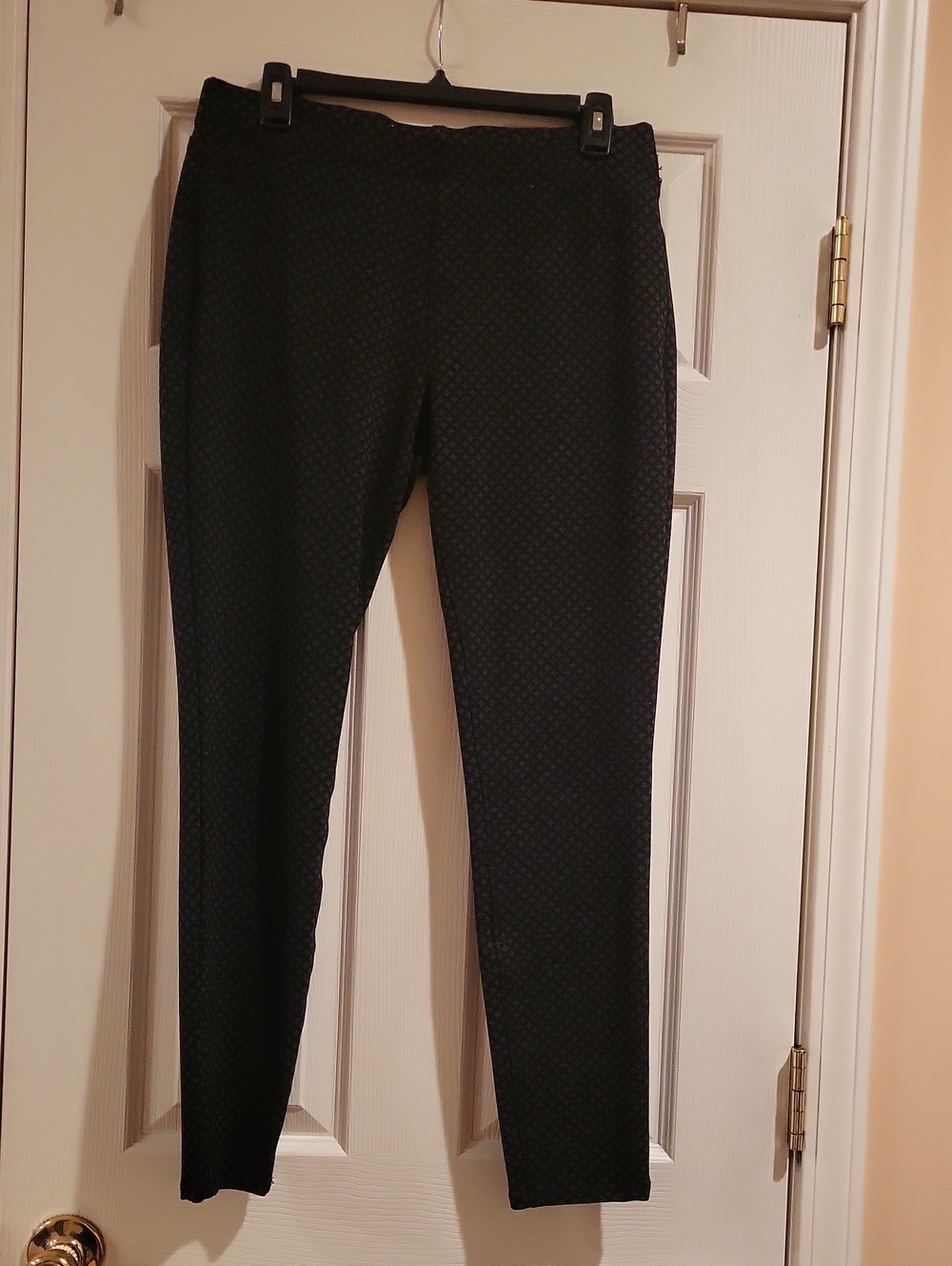 St. John's Bay Geometric Diamond Print Pull-On Skinny Pants Size M